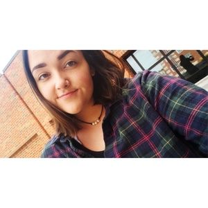 Meet your Posher, Haley